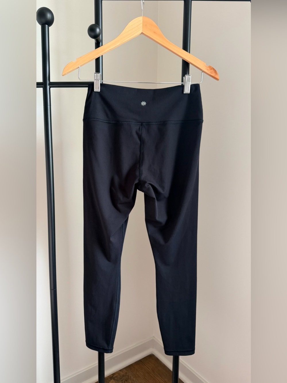 Athleta Transcend Rib 7/8 Tight Leggings Black Small SP - Picture 2 of 4